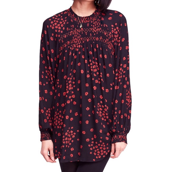 Free People Tops - FREE PEOPLE Flower in Her Hair Tunic Top Small Boho Floral Smocked Flowy Blouse